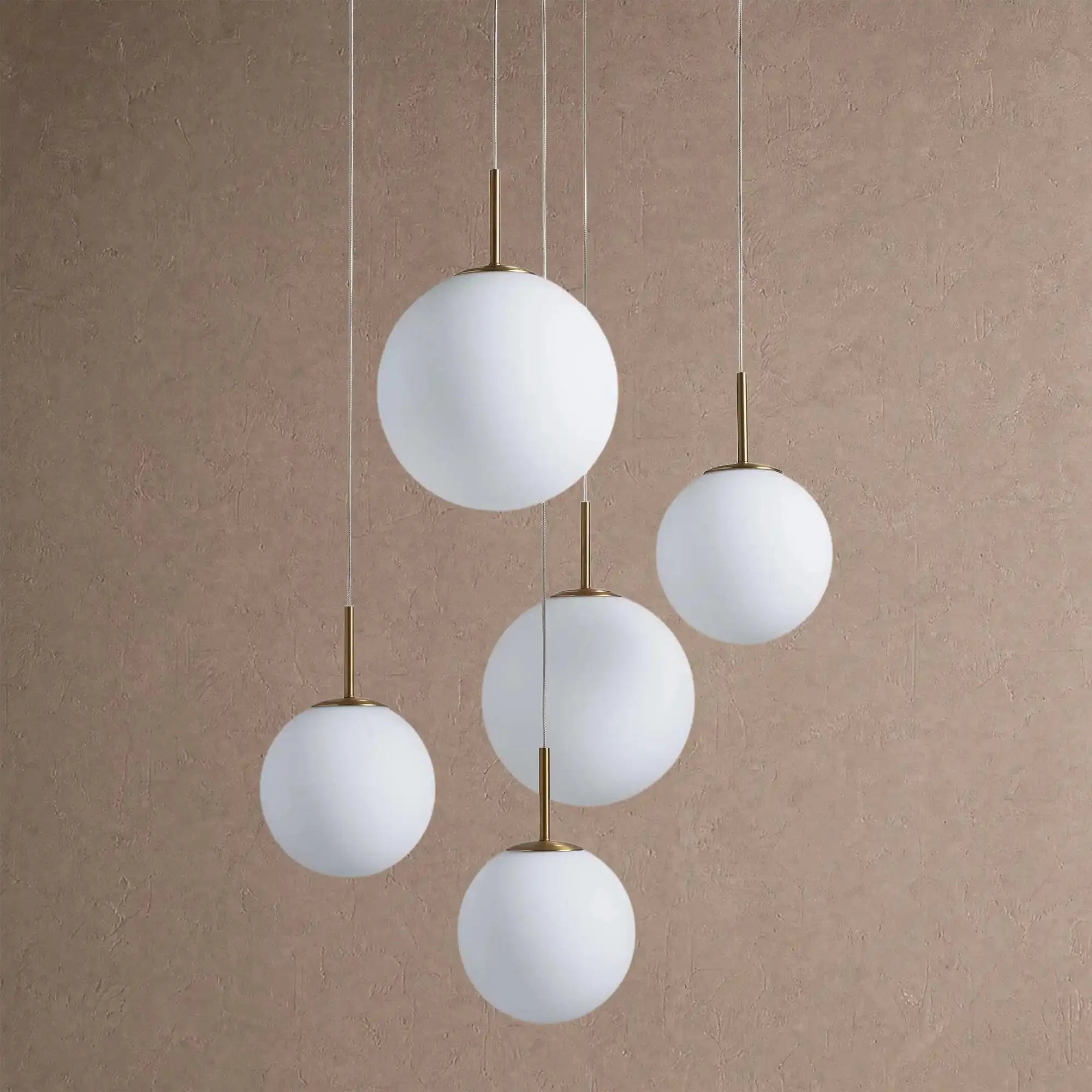 Casen Modern Round Chandelier - Hand-Blown Crackle Glass & Satin Brass LED Pendant Light - 5-Light 28''Matte Opal - VChandelier