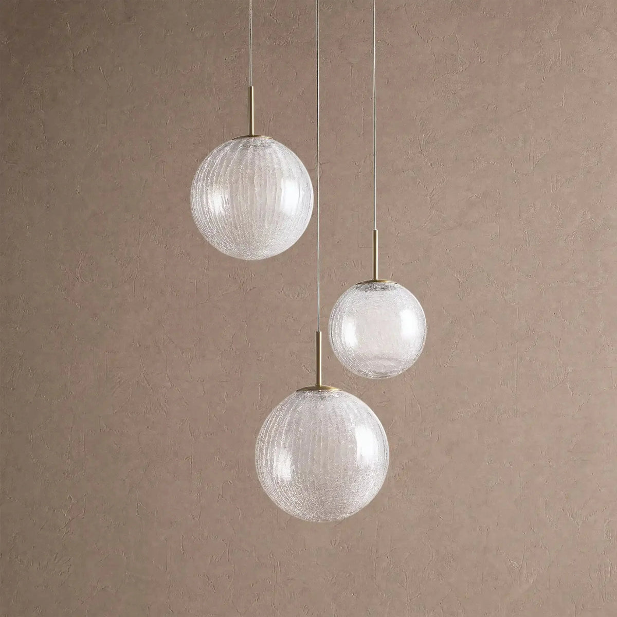 Casen Modern Round Chandelier - Hand-Blown Crackle Glass & Satin Brass LED Pendant Light - 3-Light 20''Crackle - VChandelier