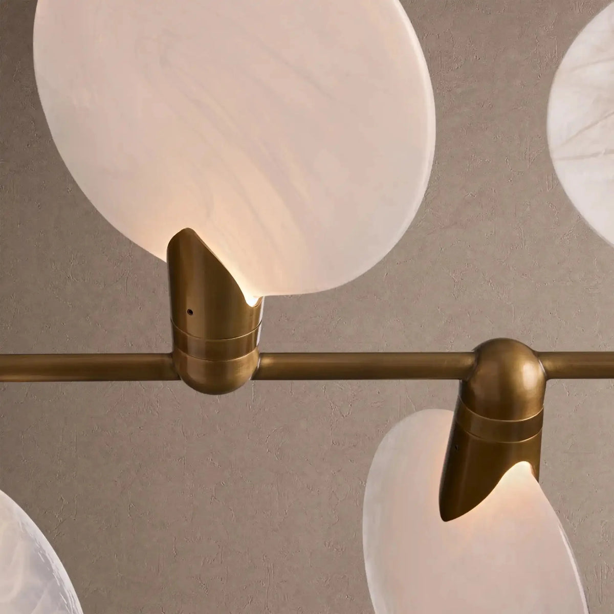 Lyla Linear Chandelier 62"74" - 74‘’VChandelier
